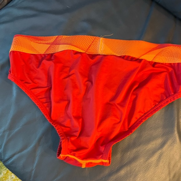 Red Papi Briefs, Large - Picture 3 of 3